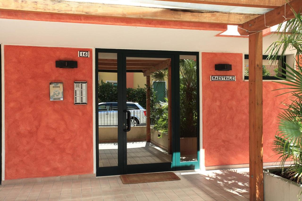 Maestrale Canova Apartments كاوْرلي المظهر الخارجي الصورة