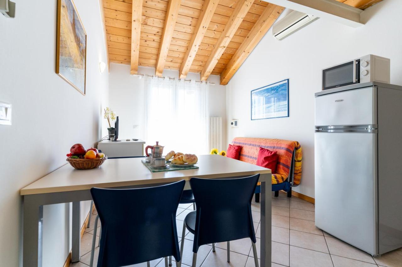 Maestrale Canova Apartments كاوْرلي المظهر الخارجي الصورة